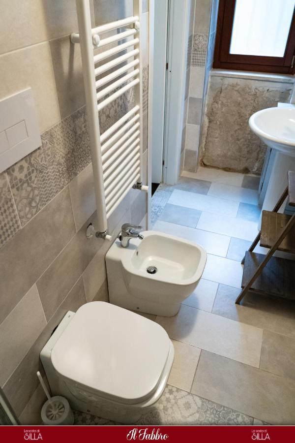 La Sosta Di Silla Bed & Breakfast Squille